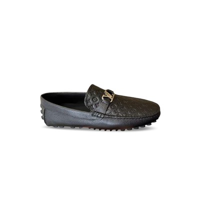 LOUIS VUITTON LV SILVERSTONE MOCCASIN